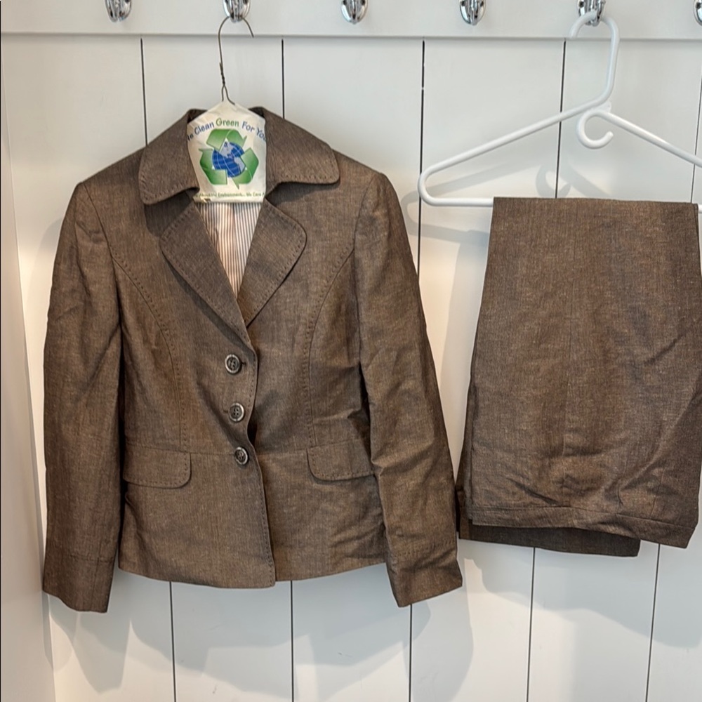 Tahari Taupe/Brown Blazer and Pants Ensemble